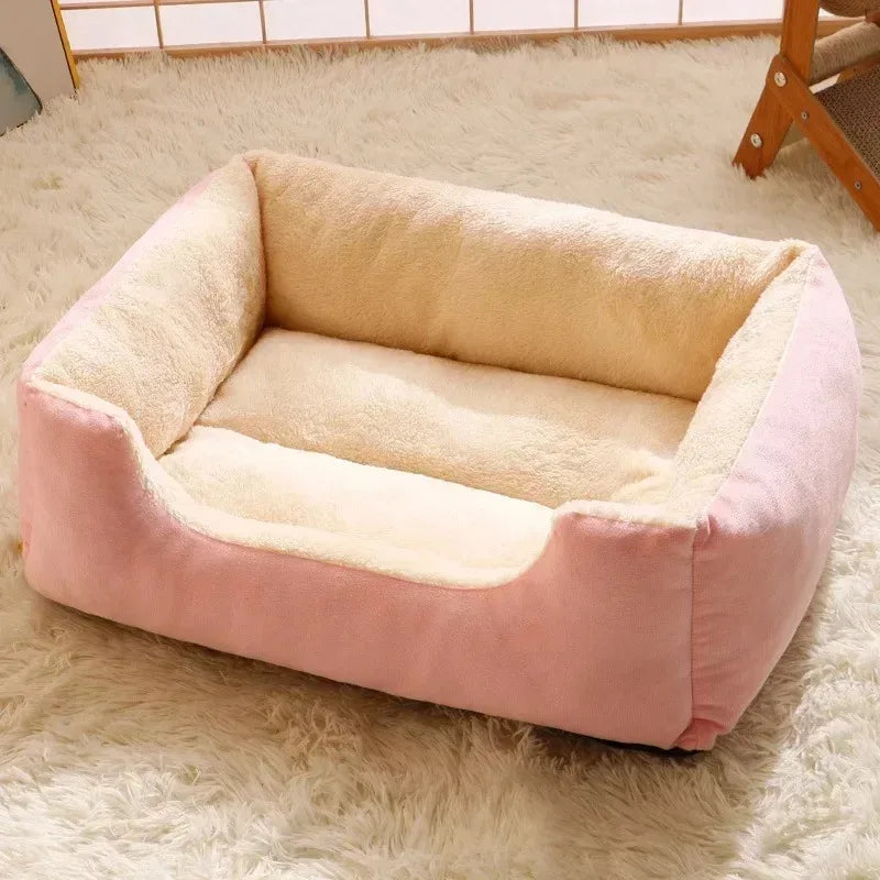 Basket Bed for Cats & Small Dogs - Cozy Winter Pet House