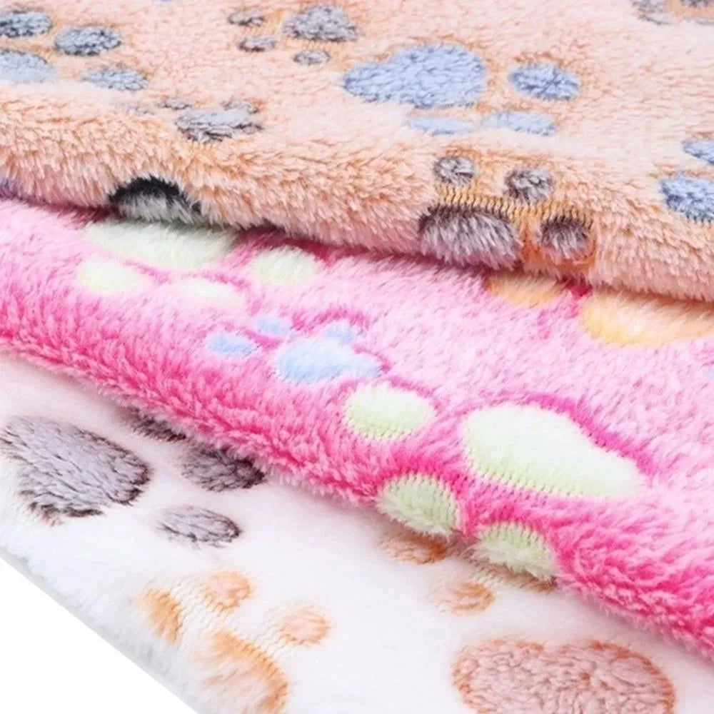 Cute Warm Pet Bed Mat Cover Towel 3 Sizes Handcrafted Cat Dog Fleece Soft Blanket for Small Medium Large Dogs Puppy Pet Supplies