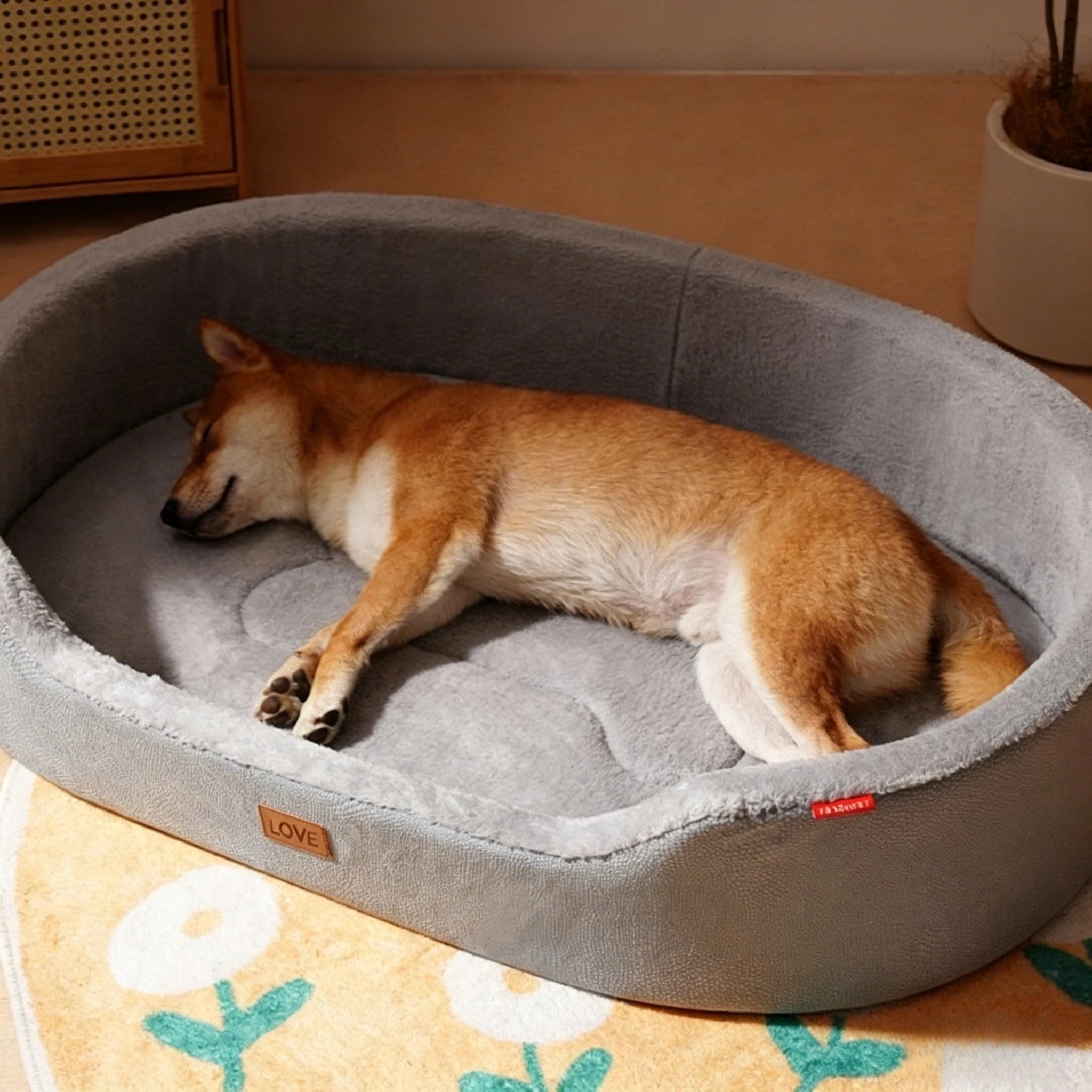 Medium Dog House Four Seasons Lychee Leather Pet Bed with Detachable Cushion