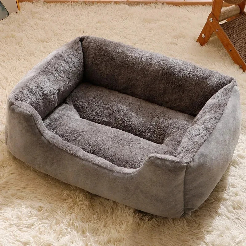 Basket Bed for Cats & Small Dogs - Cozy Winter Pet House